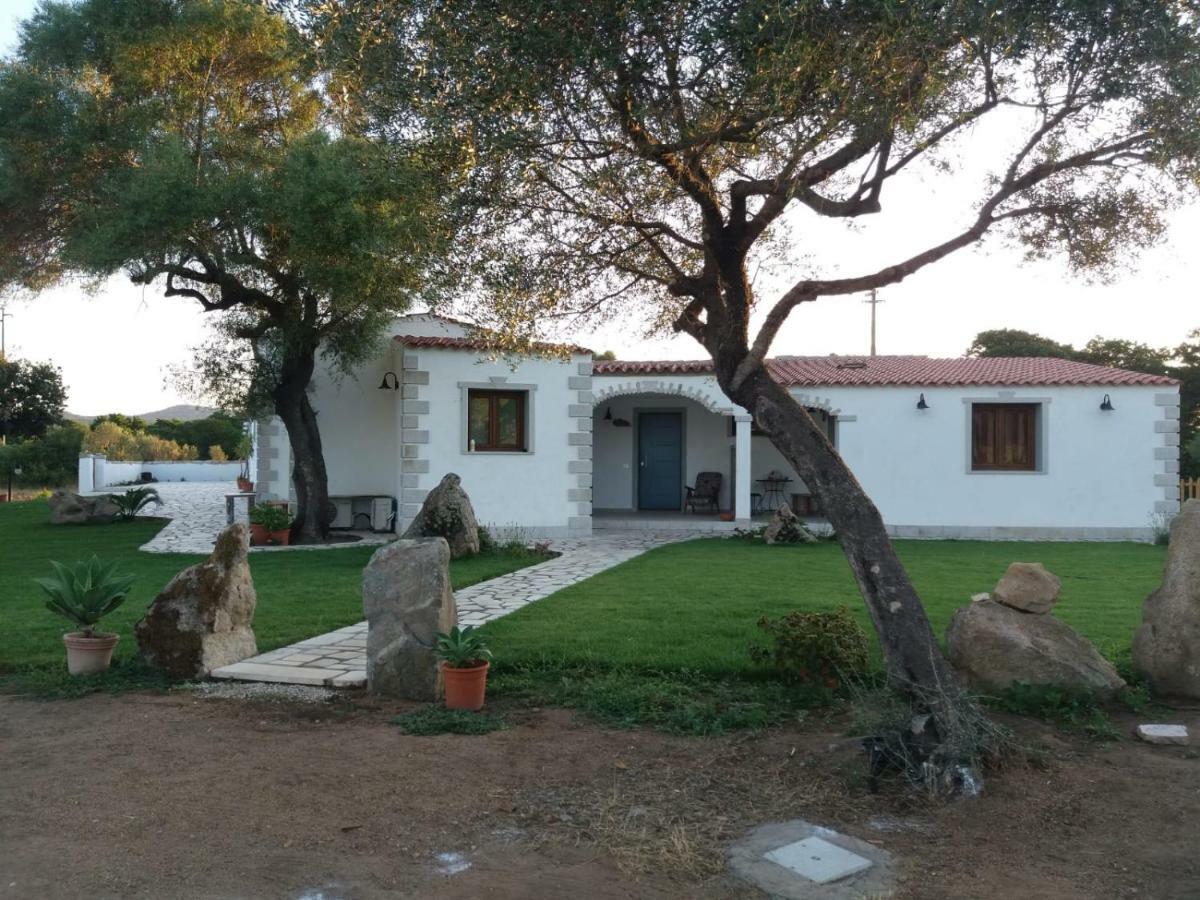 Lu Antu Alloggi Agrituristici Arzachena Exterior foto